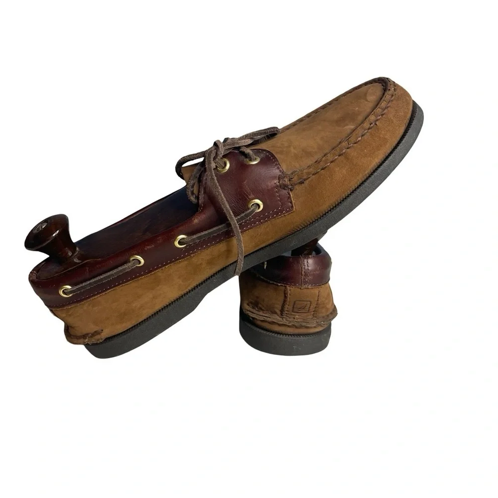 Sperry Top Sider Brown nubuck suede Leather Boat Shoes. Men SZ 10.5 M round toe